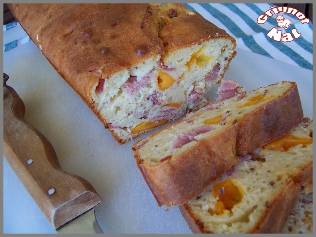 Cake au bacon et à la mimolette