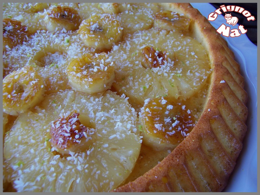 Gâteau coco, ananas et bananes 2