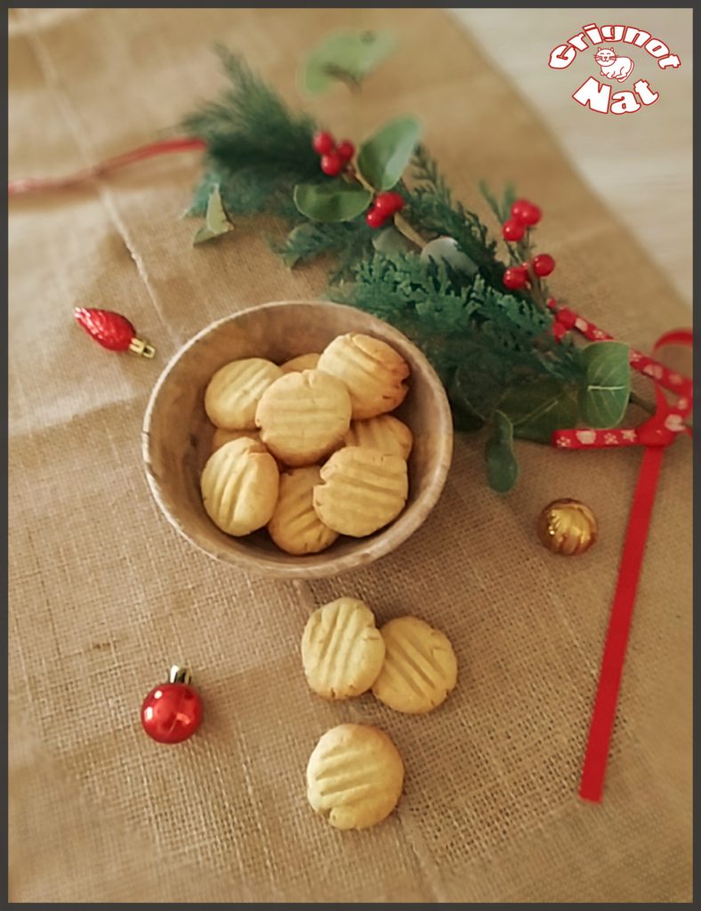 Lemon crumble biscuits