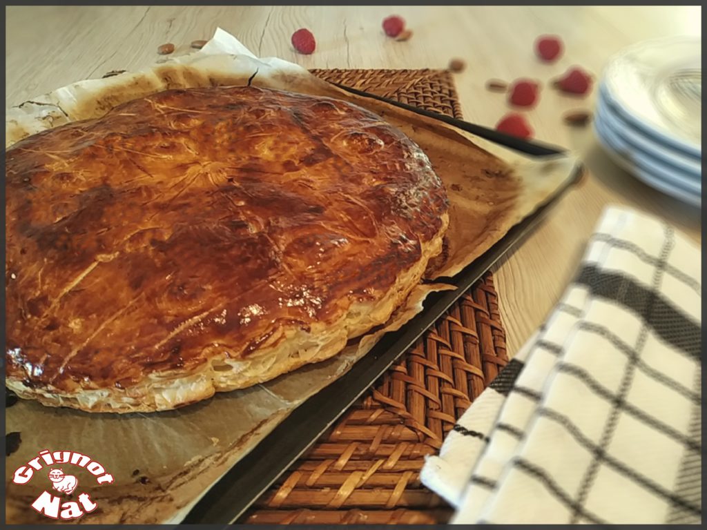 Galette à la crème d'amande et aux framboises 3