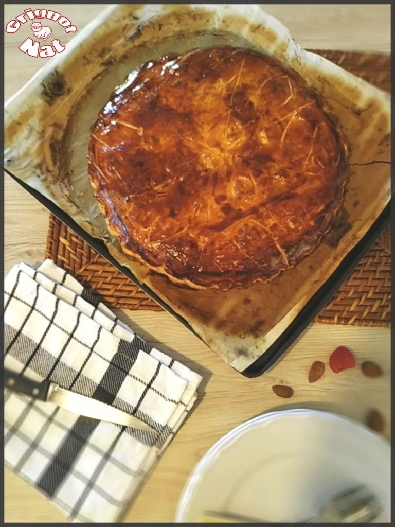 Galette à la crème d'amande et aux framboises