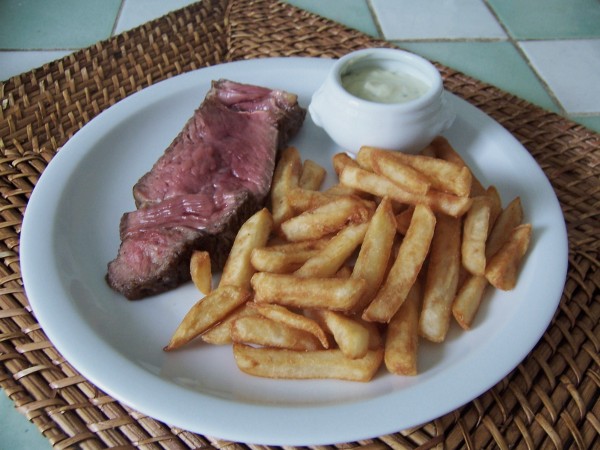 côte de boeuf et sauce roquefort