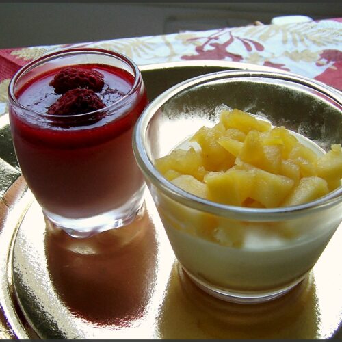 Verrines pomme vanille et sauce caramel