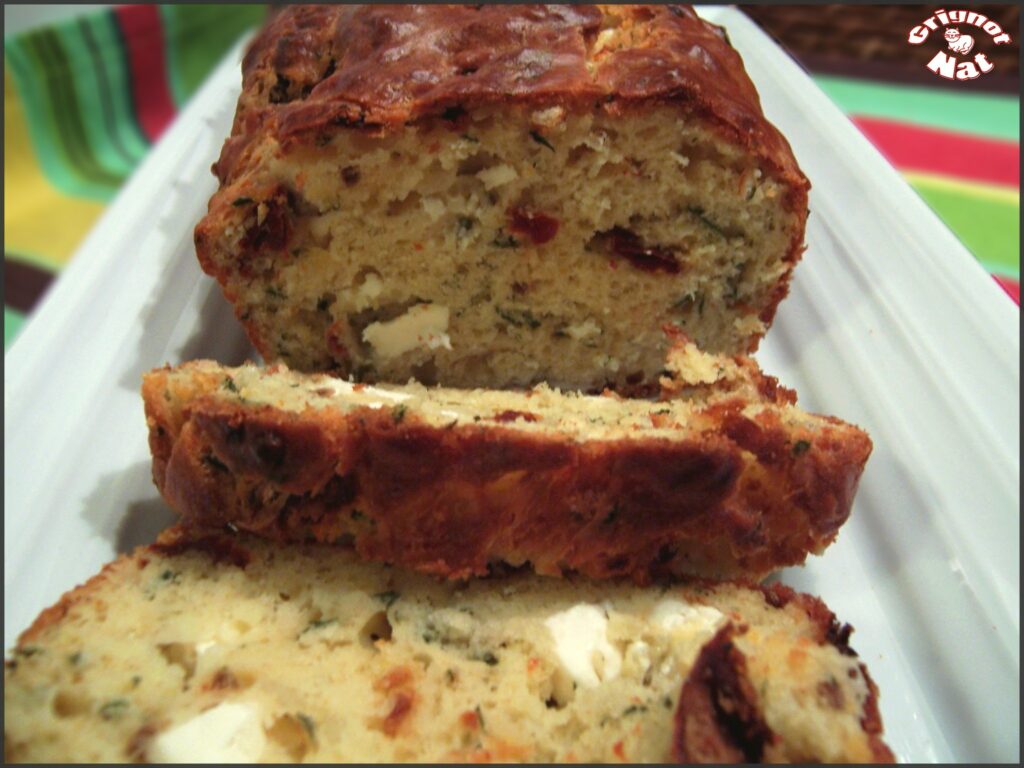 Cake tomates séchées, feta et basilic