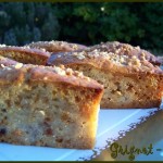 Mini cakes au miel abricots secs et noisettes