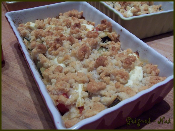 Crumble tomates, courgettes et chèvre