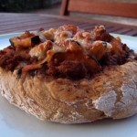 Petits pains garnis à la viande