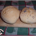Petits pains au sésame et au pavot