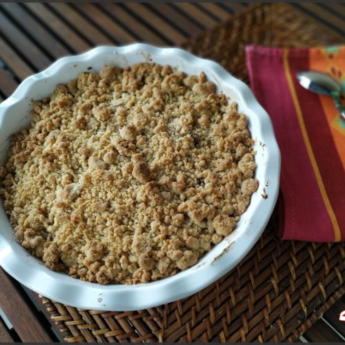Crumble aux pommes, poires et figues