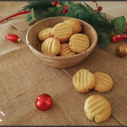 Lemon crumble biscuits