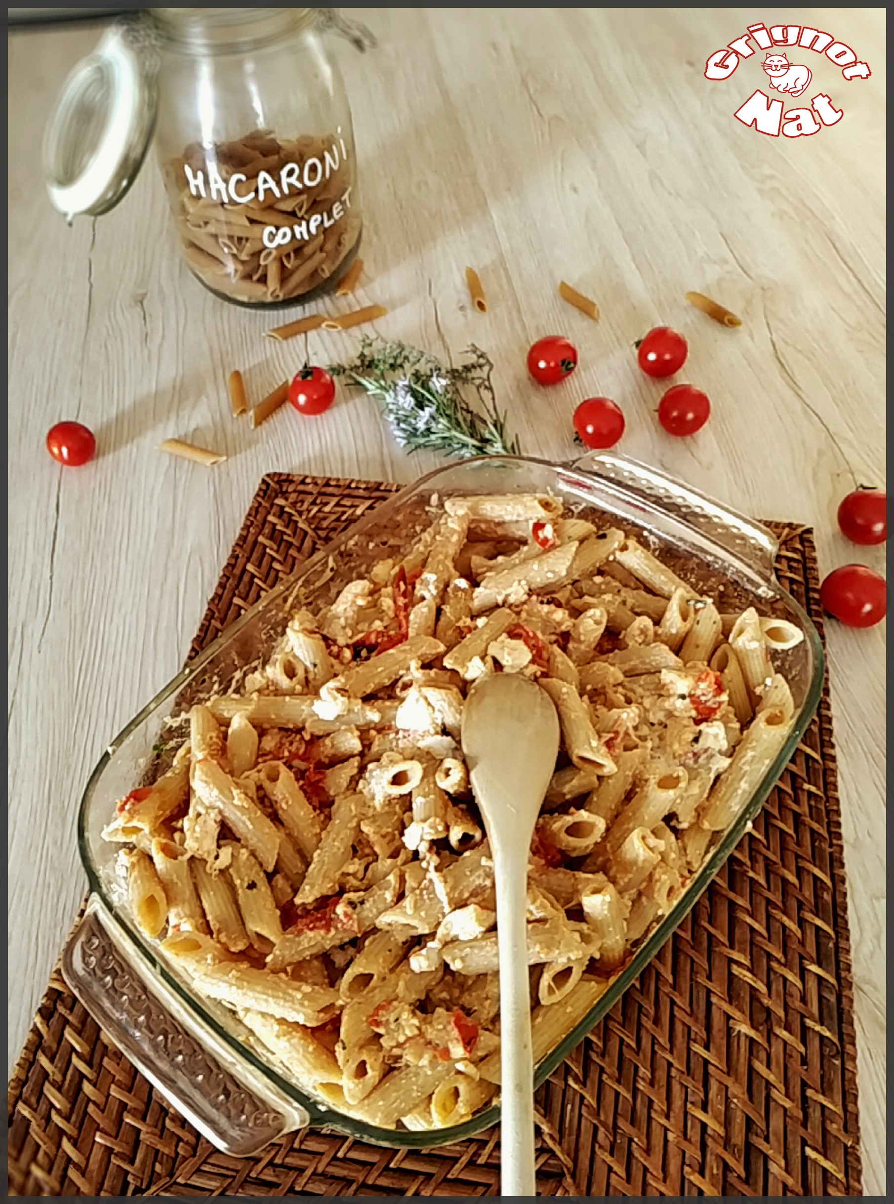 Baked feta pasta (pâtes à la feta rôtie au four) - Grignot-Nat