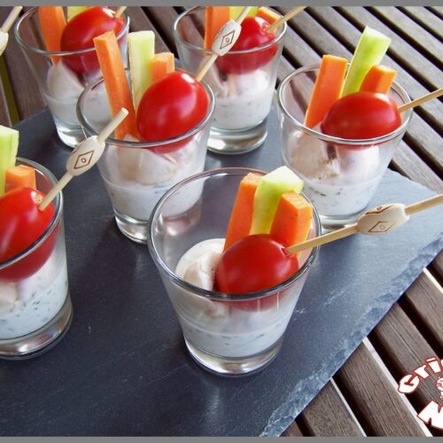 Verrines de crudités sauce yaourt