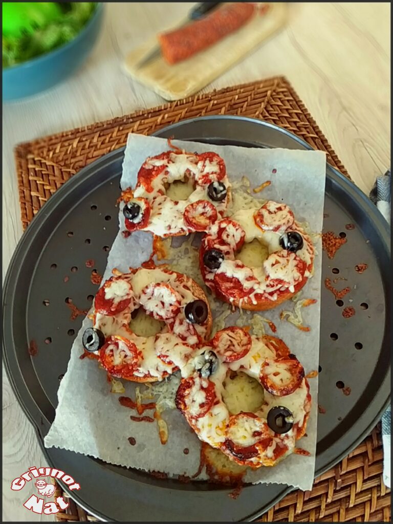 Pizza bagels