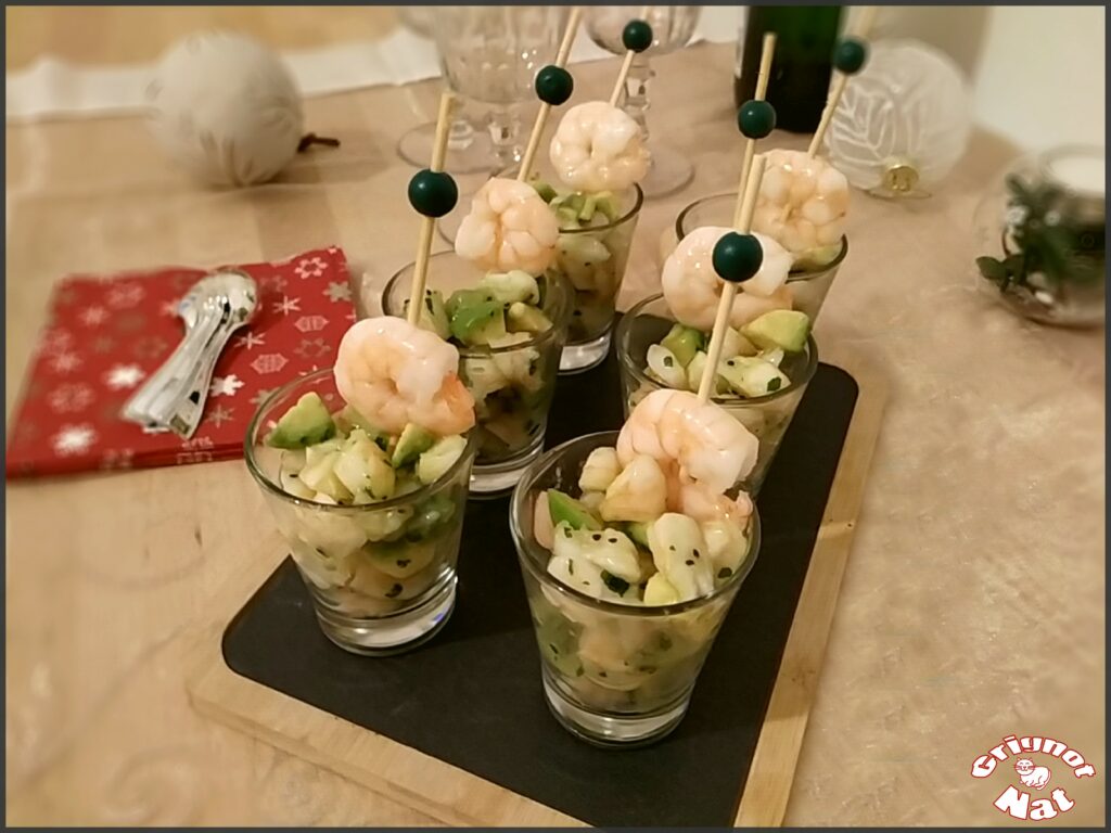 Verrines crevettes, avocat et kiwi 3