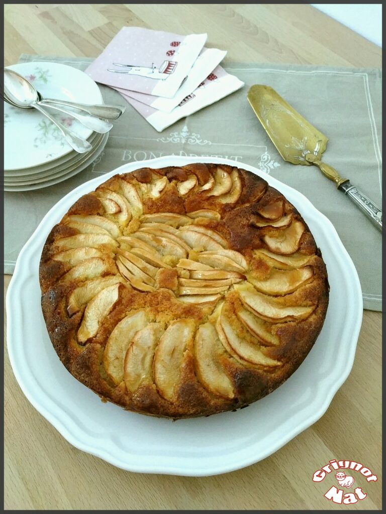 Gâteau aux pommes et à la crème d'amande 