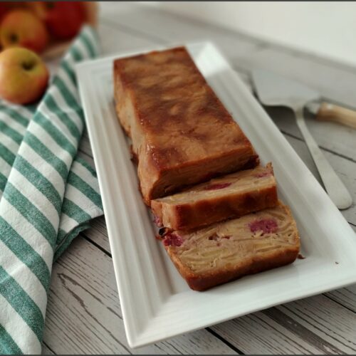Gâteau invisible pommes et framboises