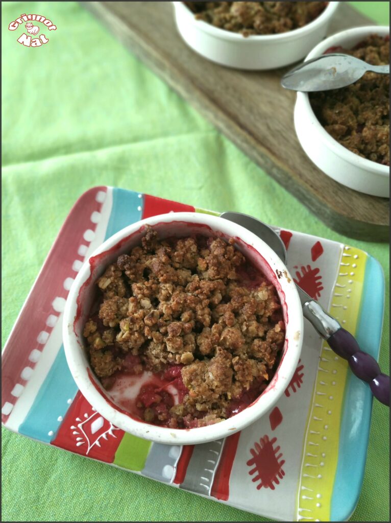 Crumble aux fraises et framboises (recette IG Bas) 2