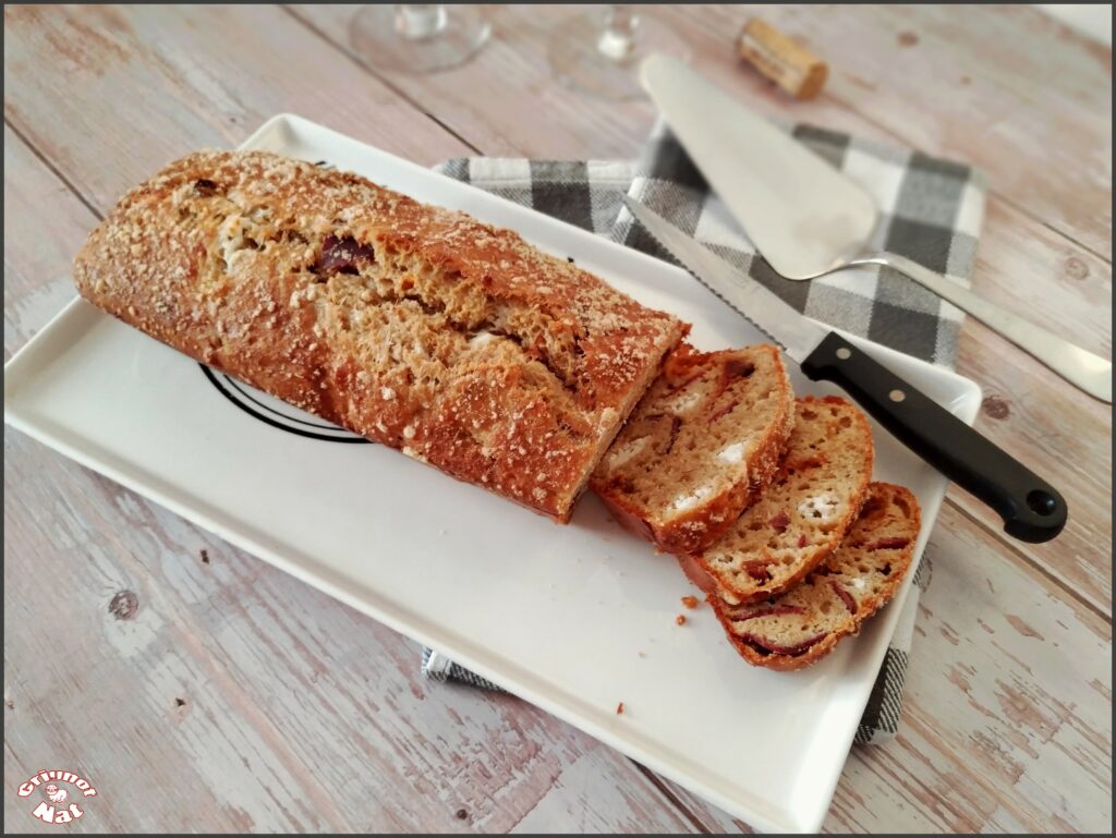 cake au magret séché, tomates confites et chèvre (recette IG Bas) 2