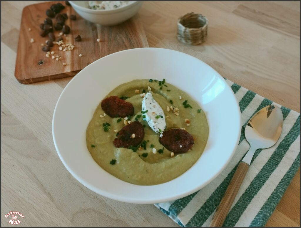 velouté de pois cassés chèvre frais et chips de chorizo 2