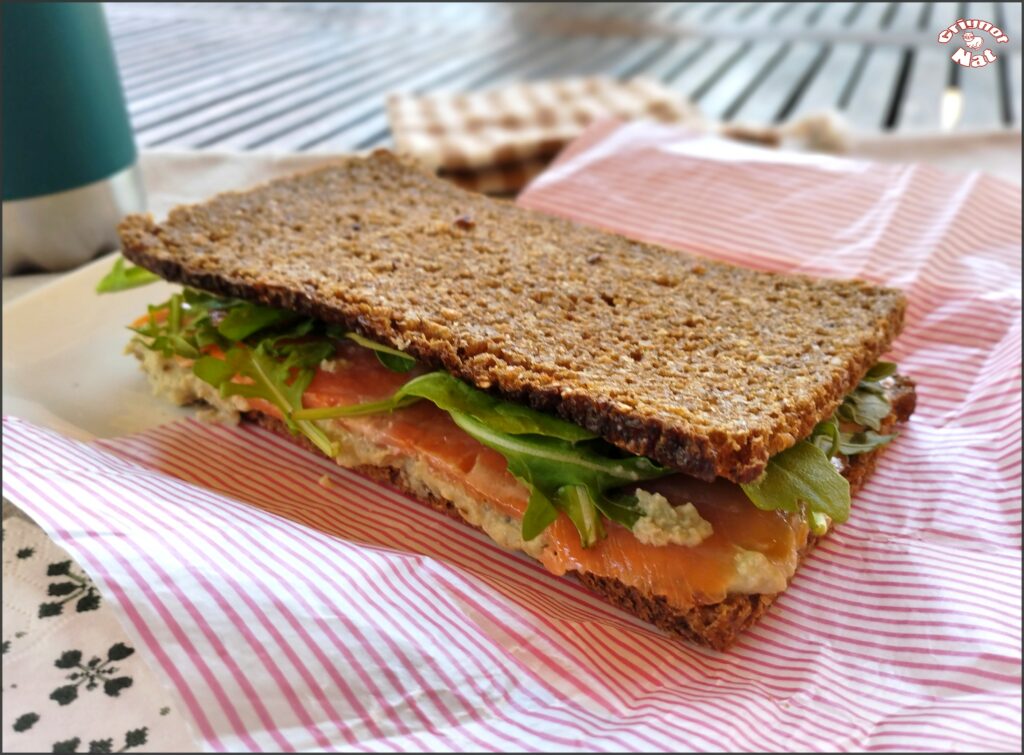 Sandwich seigle aubergine et truite fumée 3