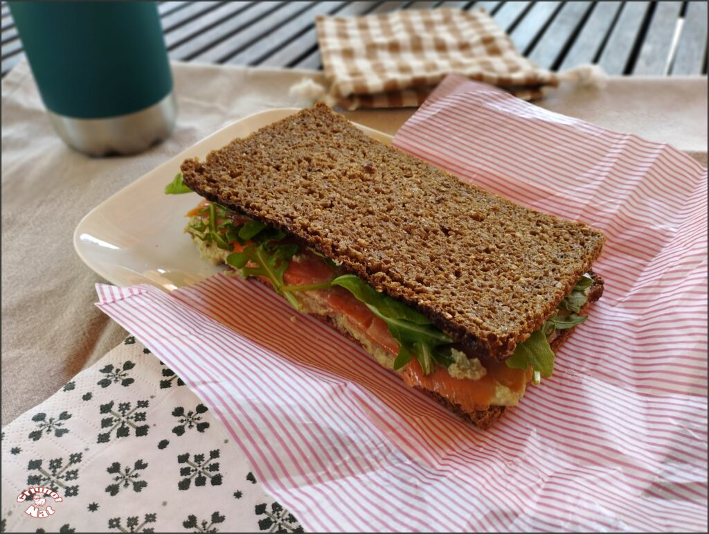 Sandwich seigle aubergine et truite fumée 2