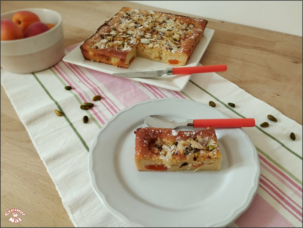 clafoutis aux abricots amandes et pistaches 2