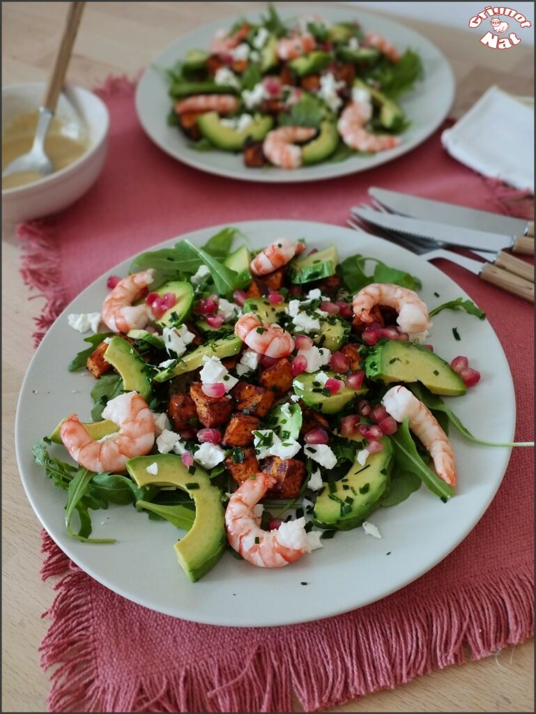 Salade de patate douce rôtie avocat et crevettes