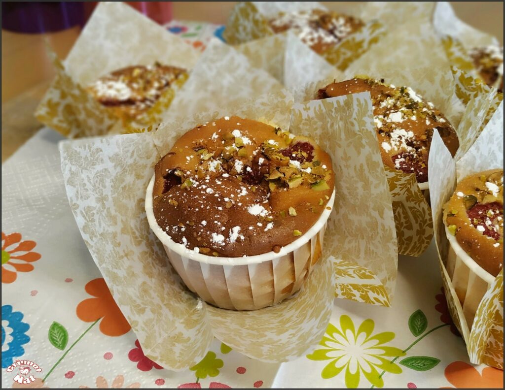 muffins aux framboises et aux pistaches 3