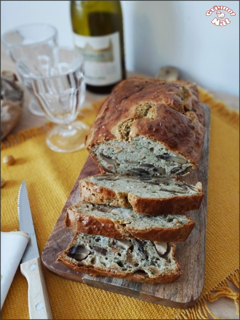cake aux champignons noisettes et chèvre